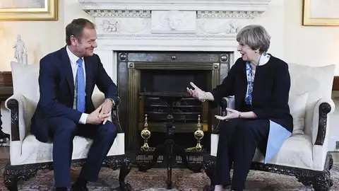 Theresa May y Donald Tusk Theresa May y Donald Tusk