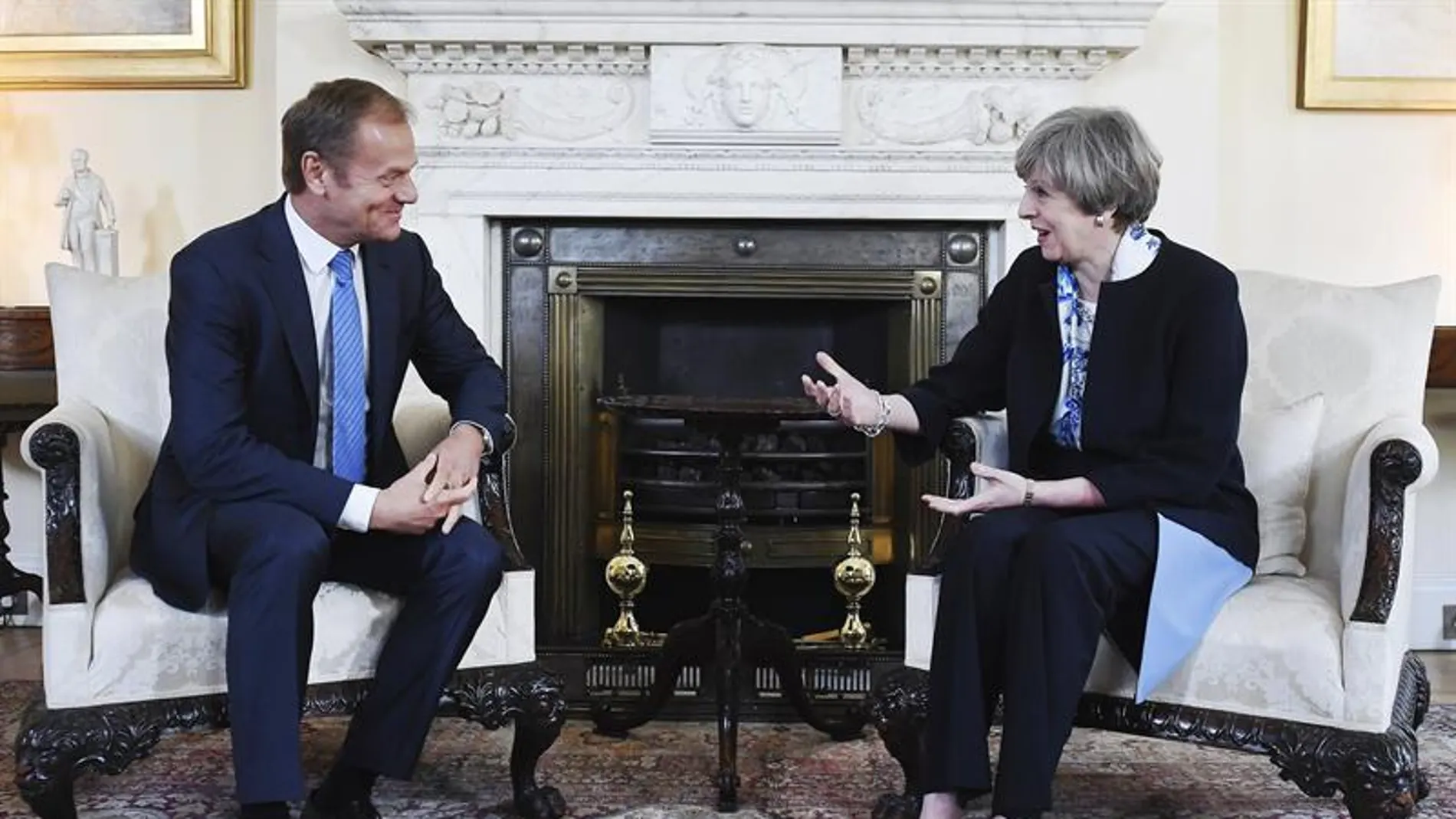 Theresa May y Donald Tusk Theresa May y Donald Tusk