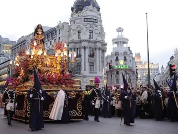 Procesión en Madrid durante la Semana Santa Procesión en Madrid durante la Semana Santa