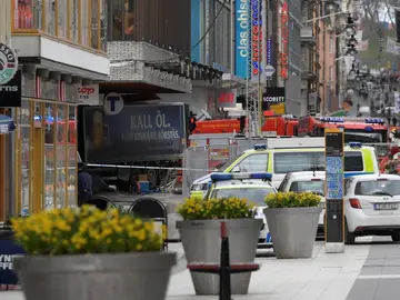 El camión del atentado en Estocolmo El camión del atentado en Estocolmo