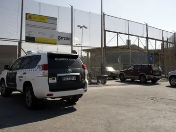 Vista del paso fronterizo de Farhana, el segundo en importancia entre la ciudad autónoma y Marruecos Vista del paso fronterizo de Farhana, el segundo en importancia entre la ciudad autónoma y Marruecos