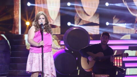 Tamara Jerez inunda el plat&oacute; con la interpretaci&oacute;n &lsquo;Solo t&uacute;&rsquo; de Pastora Soler