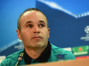 Andrés Iniesta, ante los medios en rueda de prensa Andrés Iniesta, ante los medios en rueda de prensa