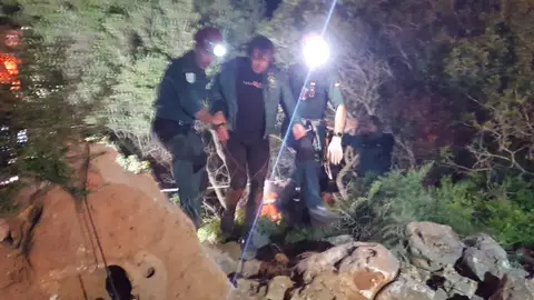 Xisco Gràcia a la salida de la cueva Xisco Gràcia a la salida de la cueva