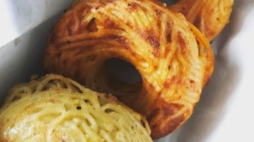Spaghetti doughnuts
