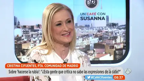 Frame 349.844353 de: Cifuentes, sobre el 'tramabús' de Podemos: "Es ridículo e infantil que a todos los extremistas les haya dado por sacar autobuses" Frame 349.844353 de: Cifuentes, sobre el 'tramabús' de Podemos: "Es ridículo e infantil que a todos los extremistas les haya dado por sacar autobuses"
