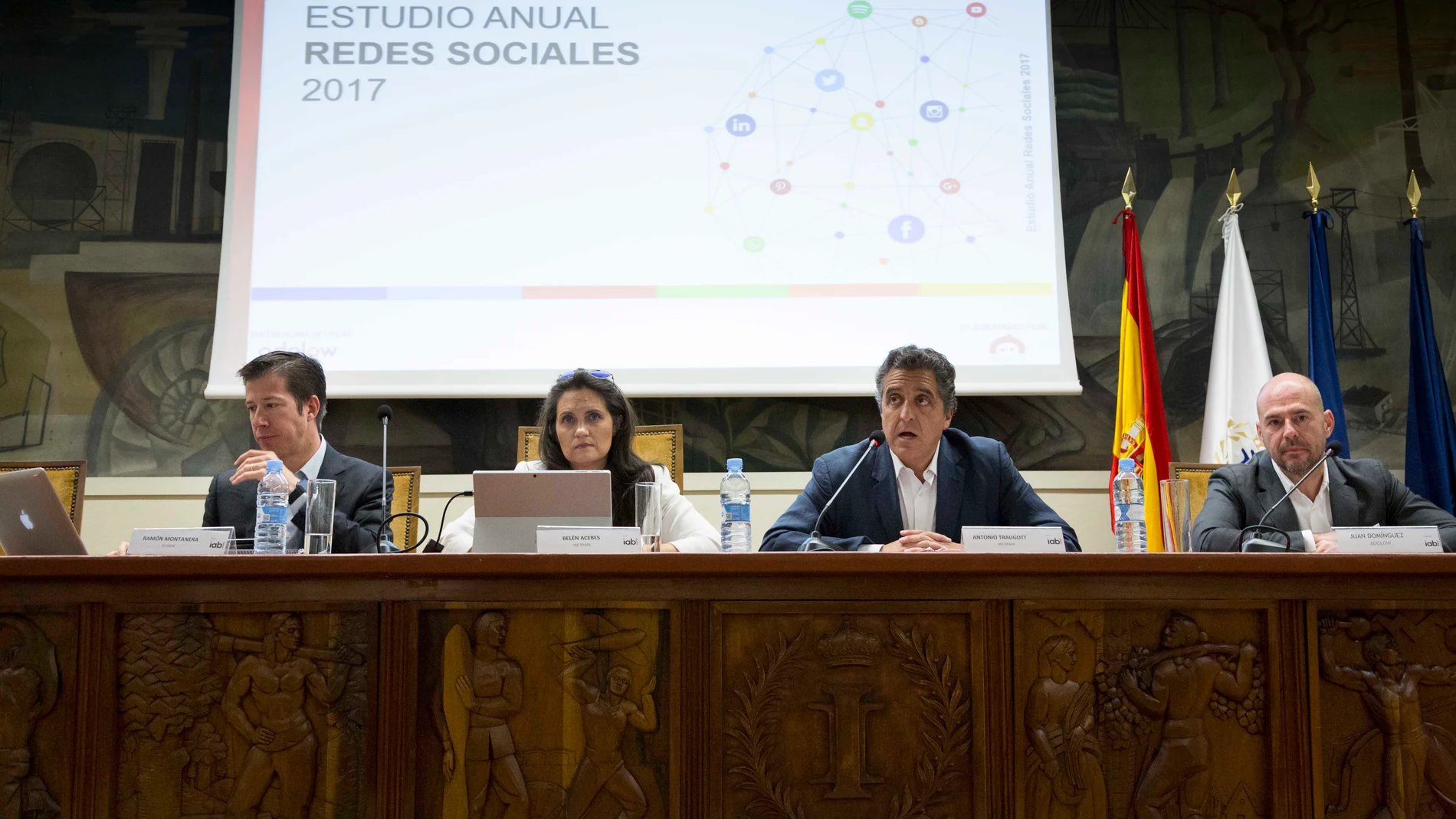 Estudio Anual Redes Sociales 2017 Estudio Anual Redes Sociales 2017