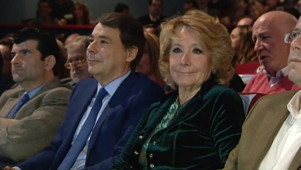 Esperanza Aguirre, en un acto al lado de Ignacio González