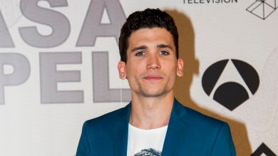 Un jovencísimo Jaime Lorente protagoniza la historia de un ukelele