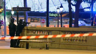 La policía parisina vigila la zona del tiroteo La policía parisina vigila la zona del tiroteo