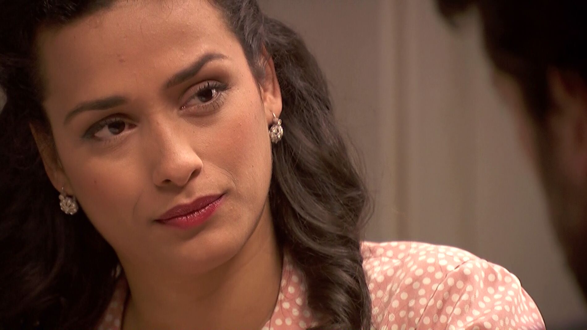 Luc&iacute;a a Hernando: "Me he enamorado como una boba"