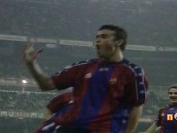 Frame 29.053809 de: Luis Enrique: "No hay mejor sitio para un jugador del Barça que ir a jugar al Bernabéu" Frame 29.053809 de: Luis Enrique: "No hay mejor sitio para un jugador del Barça que ir a jugar al Bernabéu"