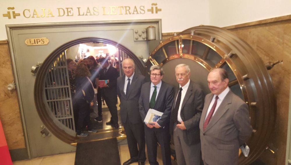 Eduardo Mendoza en la Caja de las Letras