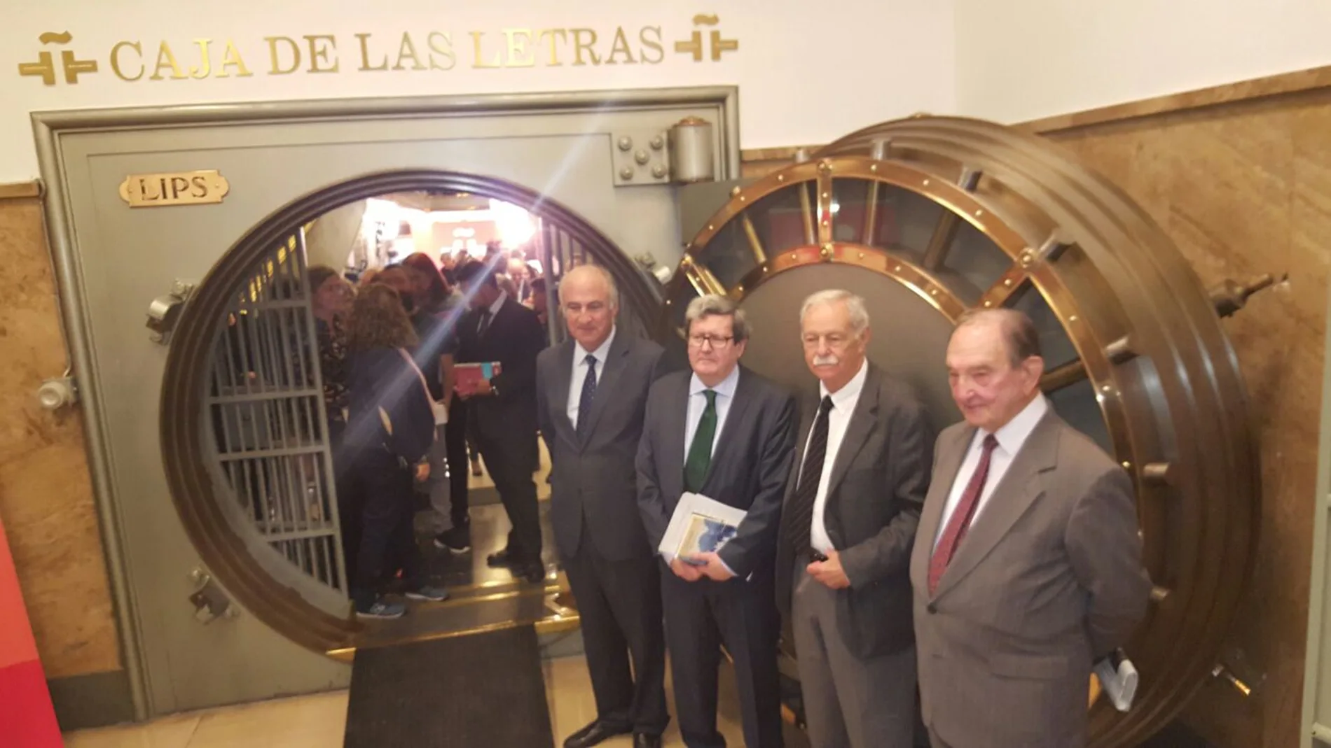 Eduardo Mendoza en la Caja de las Letras Eduardo Mendoza en la Caja de las Letras
