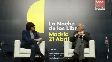  Luis Piedrahita (i) junto con el escritor y último premio Cervantes, Eduardo Mendoza
