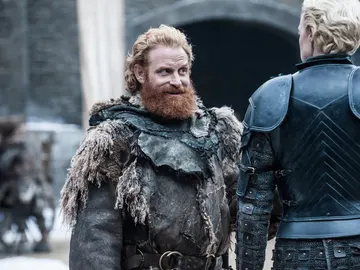 Tormund Giantsbane y Brienne de Tarth en 'Juego de Tronos' Tormund Giantsbane y Brienne de Tarth en 'Juego de Tronos'