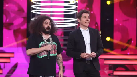 Juan López alborota y sorprende al jurado con su interpretación como El Sevilla Juan López alborota y sorprende al jurado con su interpretación como El Sevilla