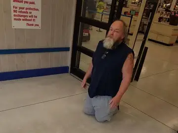 Shane Zahn, a la salida del restaurante Shane Zahn, a la salida del restaurante