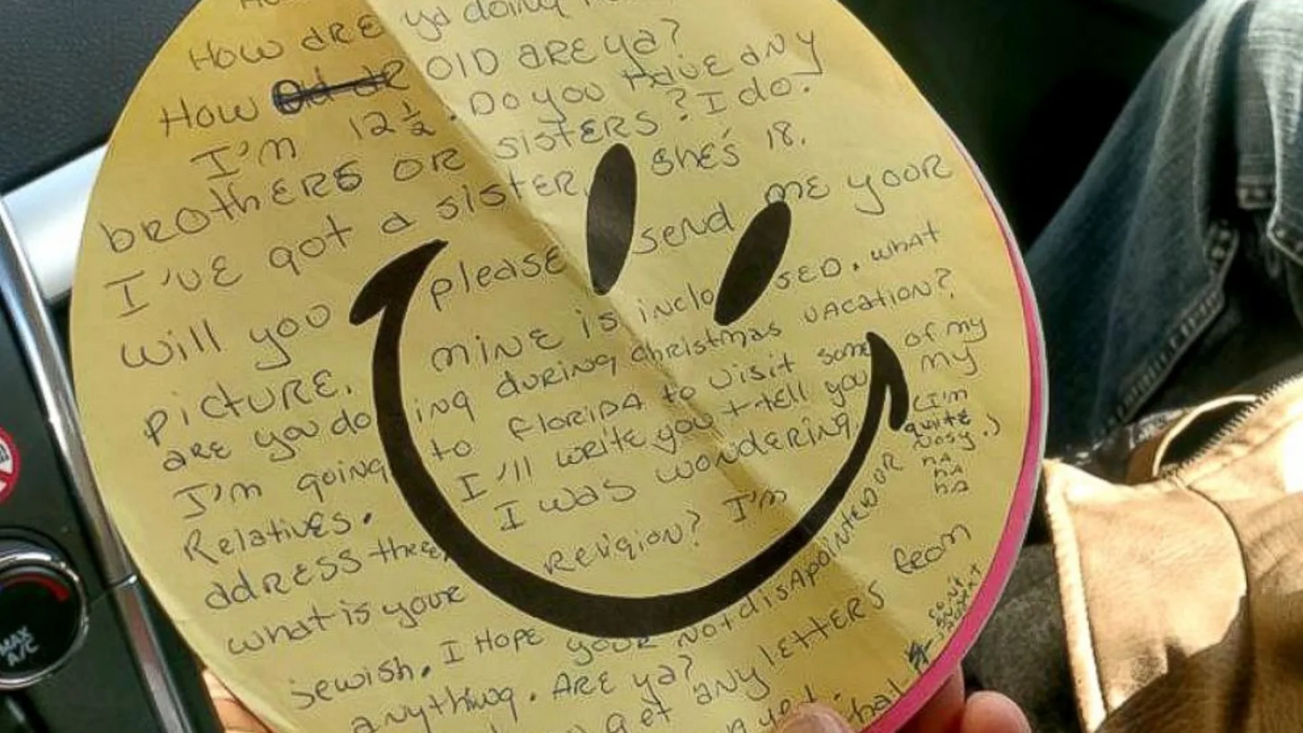 La primera carta que se escribieron La primera carta que se escribieron