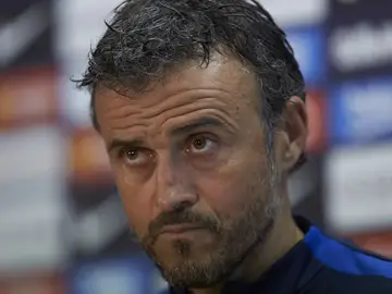 Luis Enrique, mientras da una rueda de prensa Luis Enrique, mientras da una rueda de prensa