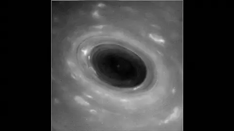 Frame 14.521466 de: Saturno, como nunca antes lo habías visto Frame 14.521466 de: Saturno, como nunca antes lo habías visto