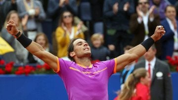 Rafa Nadal celebrando su pase a la final del Conde de Godó