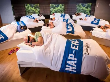 Las camas en la clase de siesta Las camas en la clase de siesta