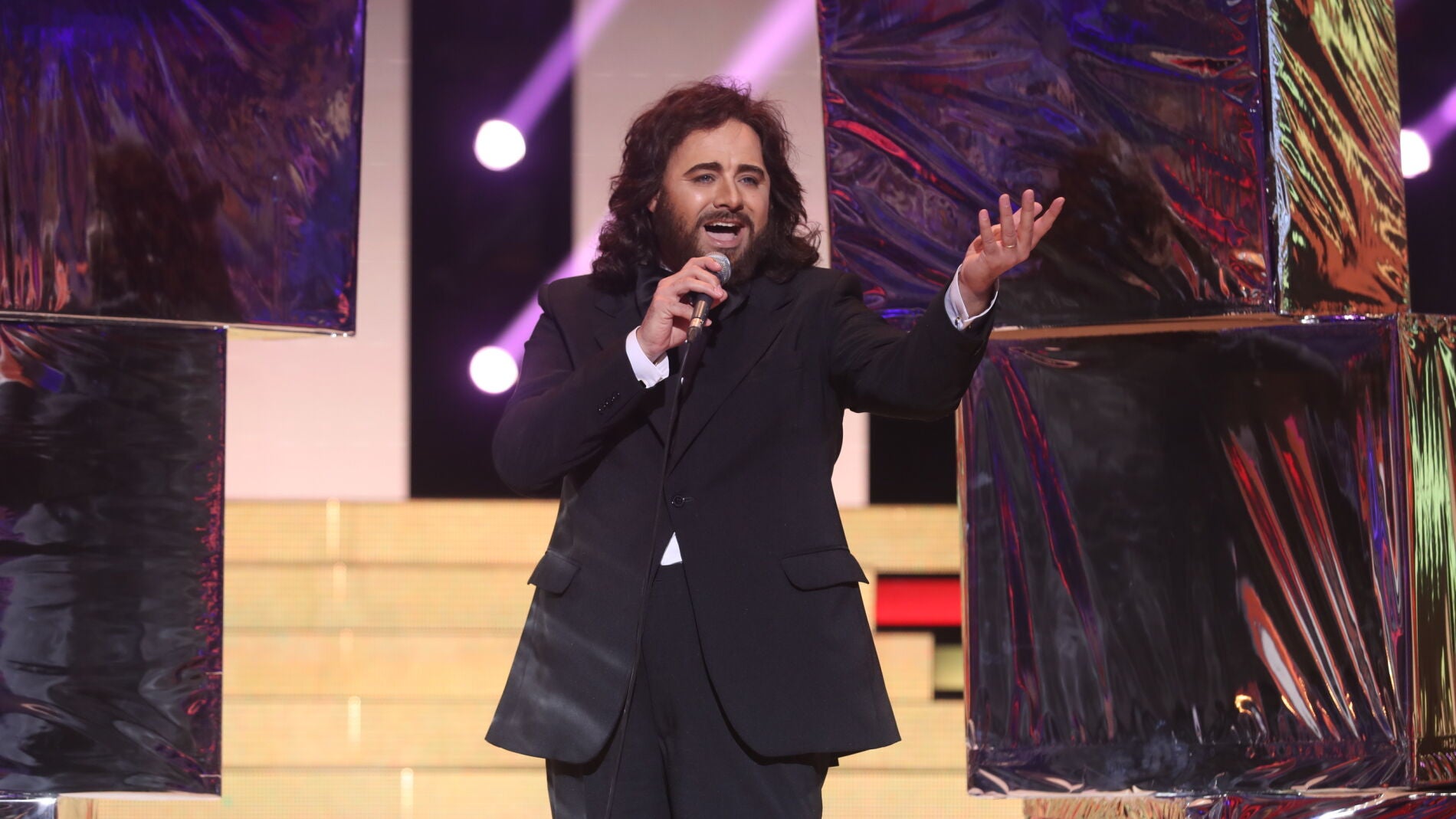 Manu Rodr&iacute;guez consigue erizar la piel con la interpretaci&oacute;n &lsquo;Jam&aacute;s&rsquo; de Camilo Sesto