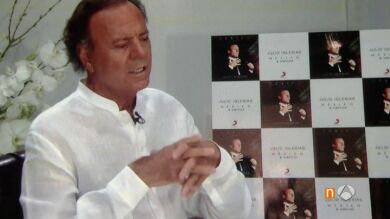 Julio Iglesias presenta un disco de duetos: 