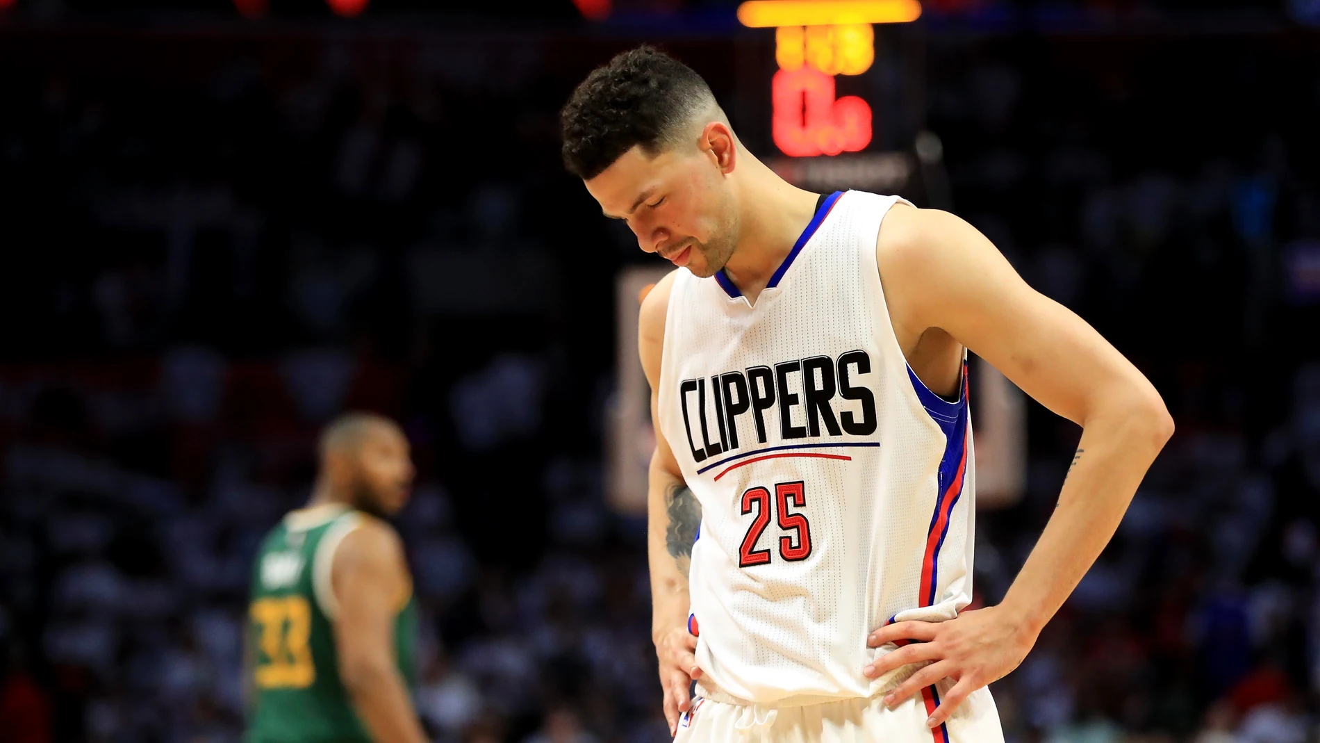 Austin Rivers se lamenta tras una canasta de Utah Jazz Austin Rivers se lamenta tras una canasta de Utah Jazz