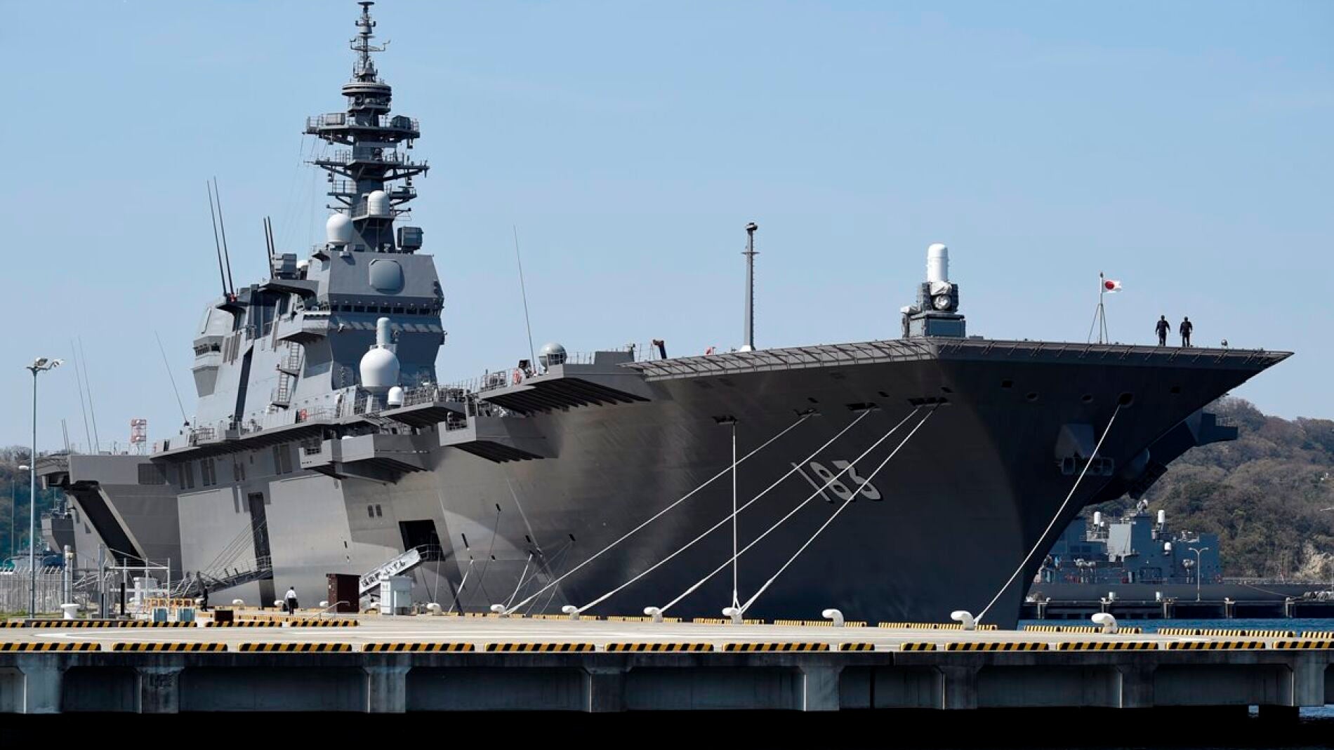 El destructor Izumo de las Fuerzas de Auto Defensa (Ej&eacute;rcito) de Jap&oacute;n en una imagen de archivo