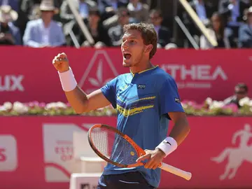 Pablo Carreño celebra un punto en Estoril Pablo Carreño celebra un punto en Estoril