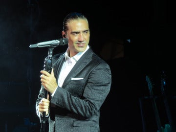 Alejandro Fernández Alejandro Fernández