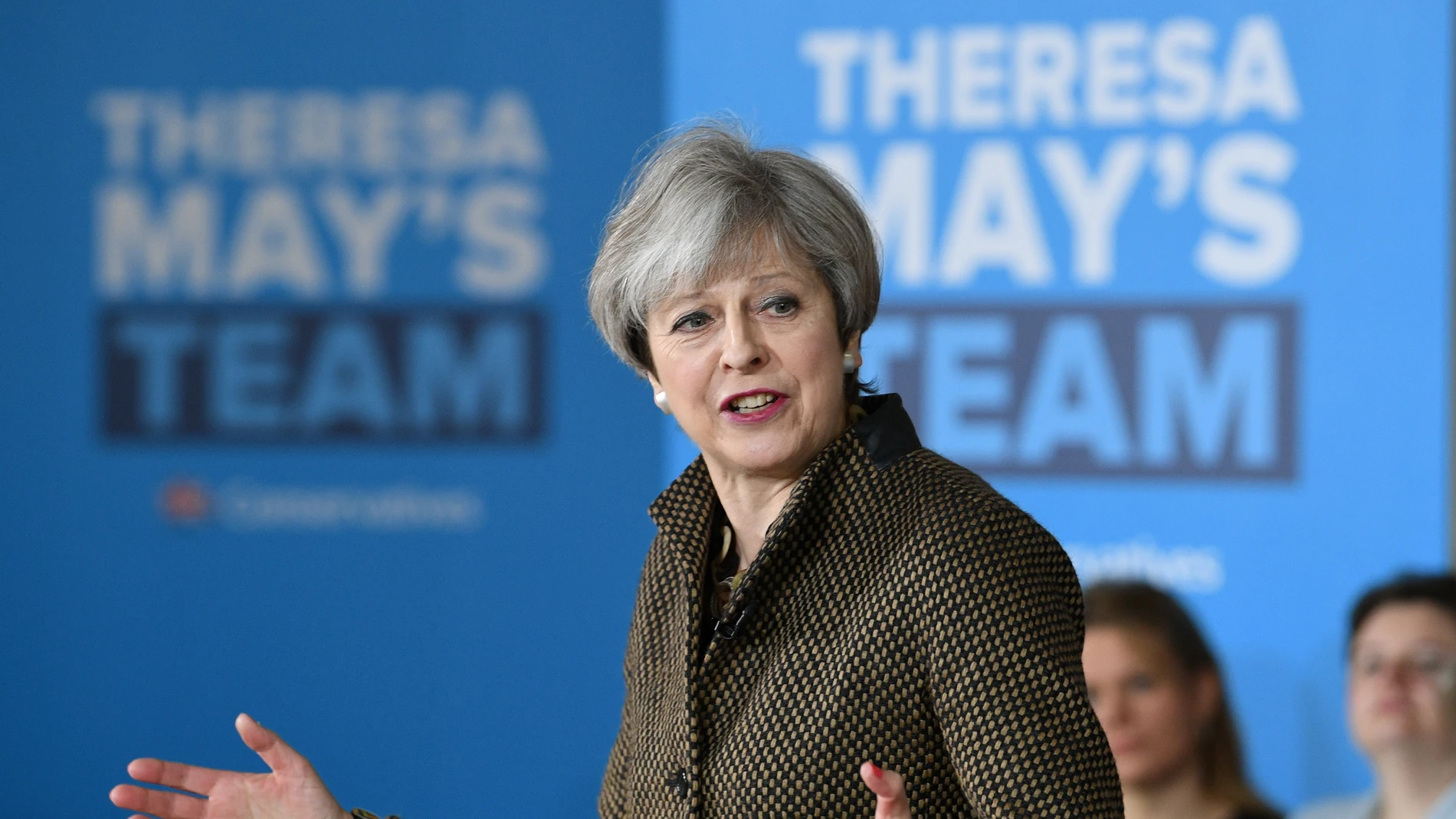 Theresa May durante su discurso de campaña en Londres Theresa May durante su discurso de campaña en Londres