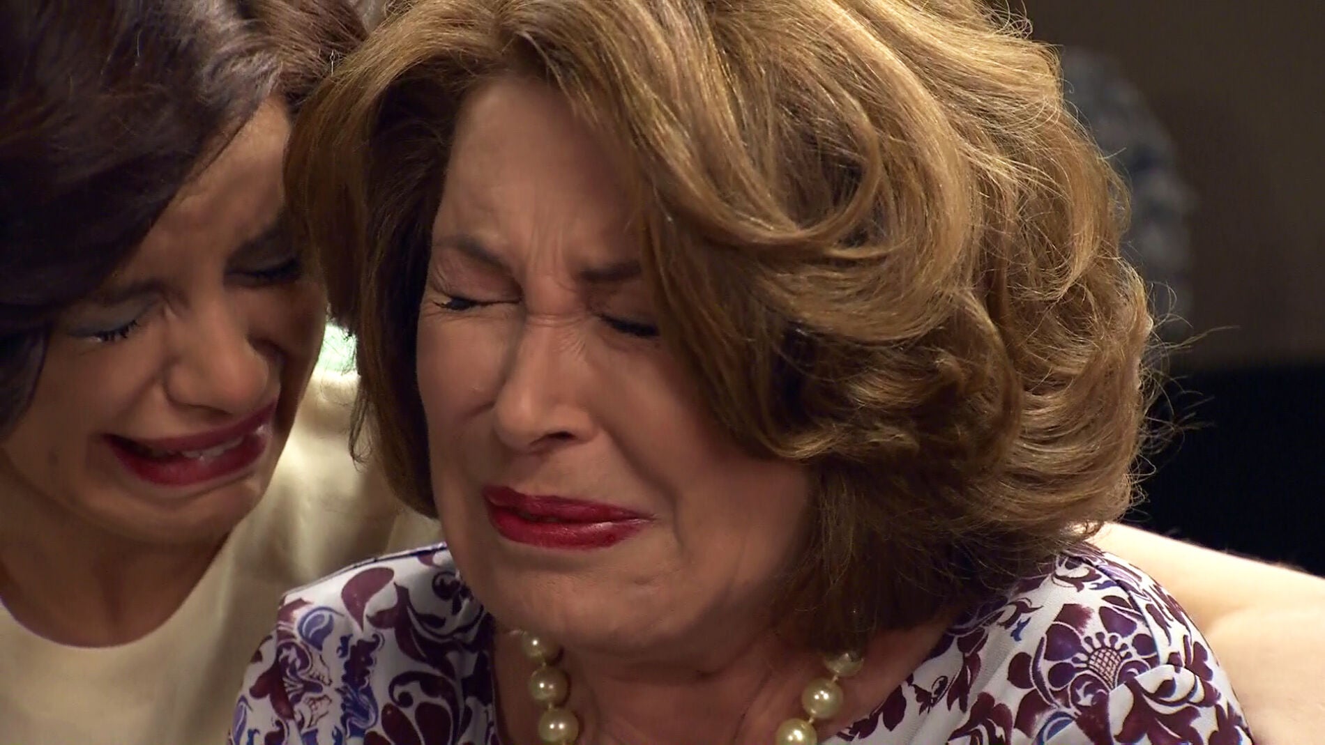 Do&ntilde;a Ana Mar&iacute;a, en shock por la muerte de su hijo Alonso