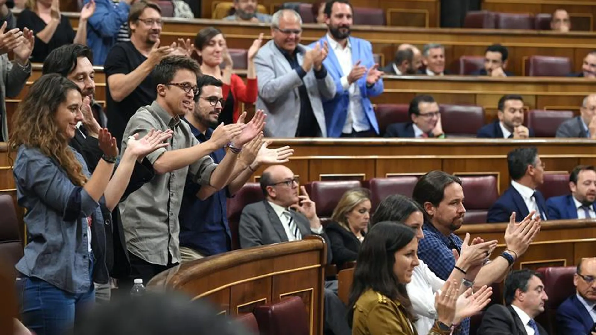 PP y Podemos se enzarzan en el Congreso por Venezuela y la corrupción PP y Podemos se enzarzan en el Congreso por Venezuela y la corrupción