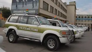 Coche de policía en Bolivia Coche de policía en Bolivia