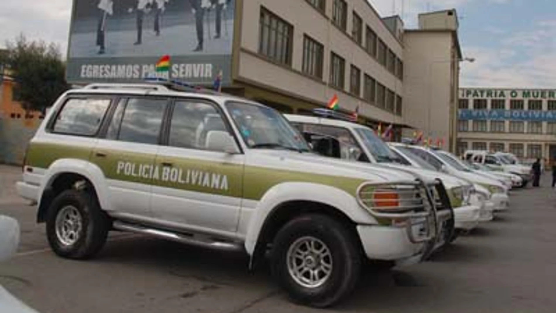Coche de policía en Bolivia Coche de policía en Bolivia