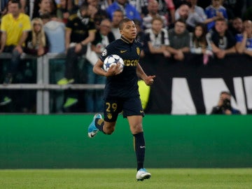 Mbappé tras marcar un gol a la Juventus