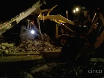Frame 24.434987 de: Al menos 14 muertos al explotar un almacén de pirotecnia en México Frame 24.434987 de: Al menos 14 muertos al explotar un almacén de pirotecnia en México
