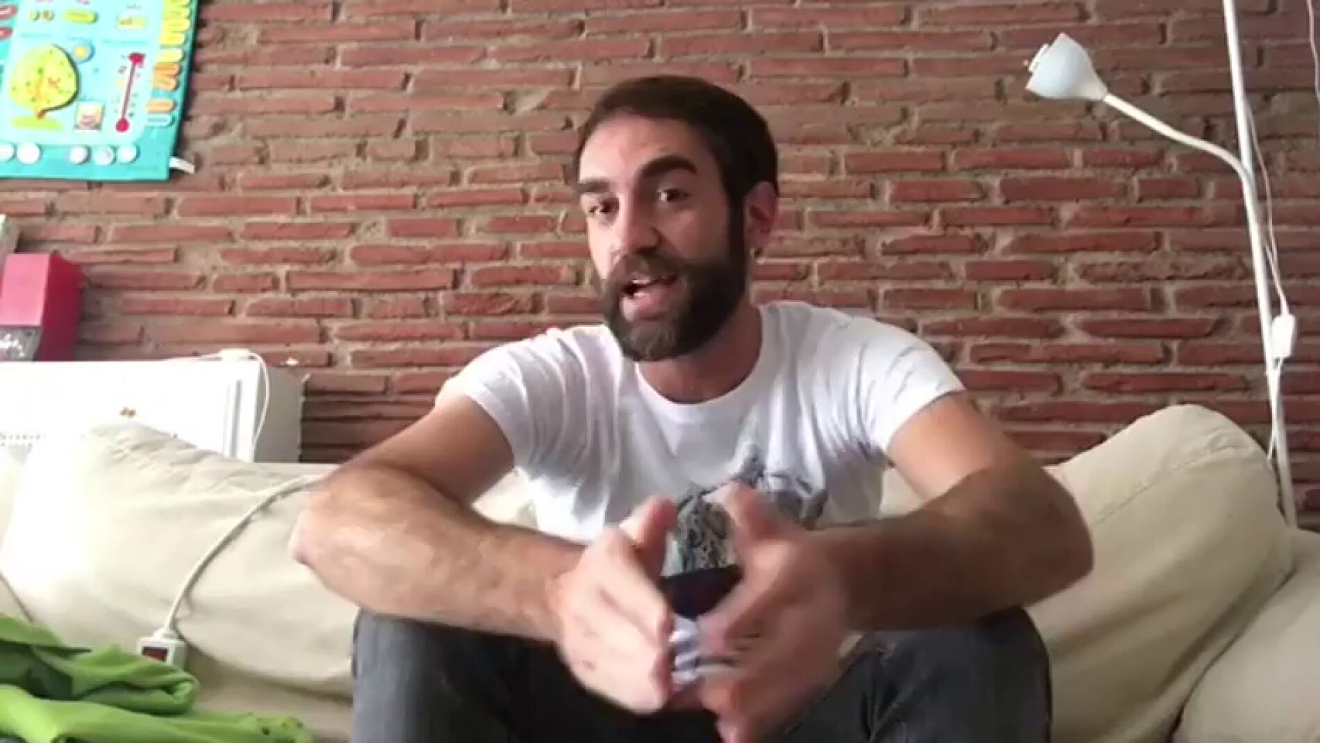 Frame 0.0 de: Jon Plazaola celebra la nueva temporada: "Hay una cuarta temporada gracias a vosotros"