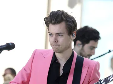 El comentado traje de Harry Styles El comentado traje de Harry Styles