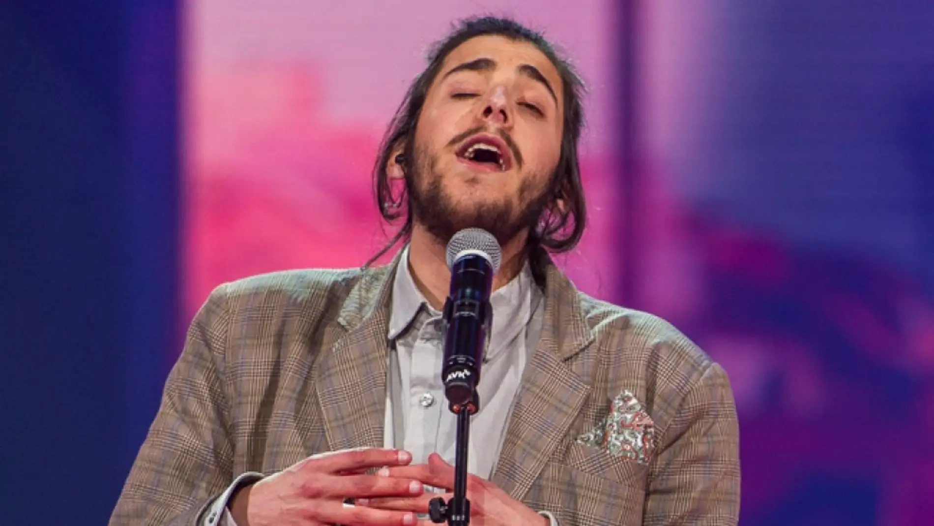 Salvador Sobral representa a Portugal en Eurovisión