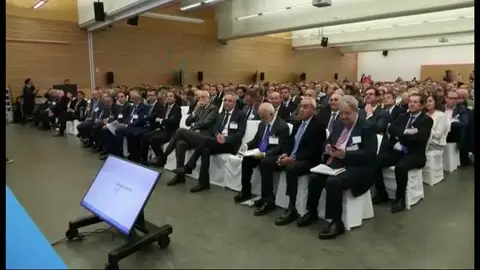 Frame 0.0 de: Un millar de empresarios reivindican de nuevo el corredor mediterráneo Frame 0.0 de: Un millar de empresarios reivindican de nuevo el corredor mediterráneo