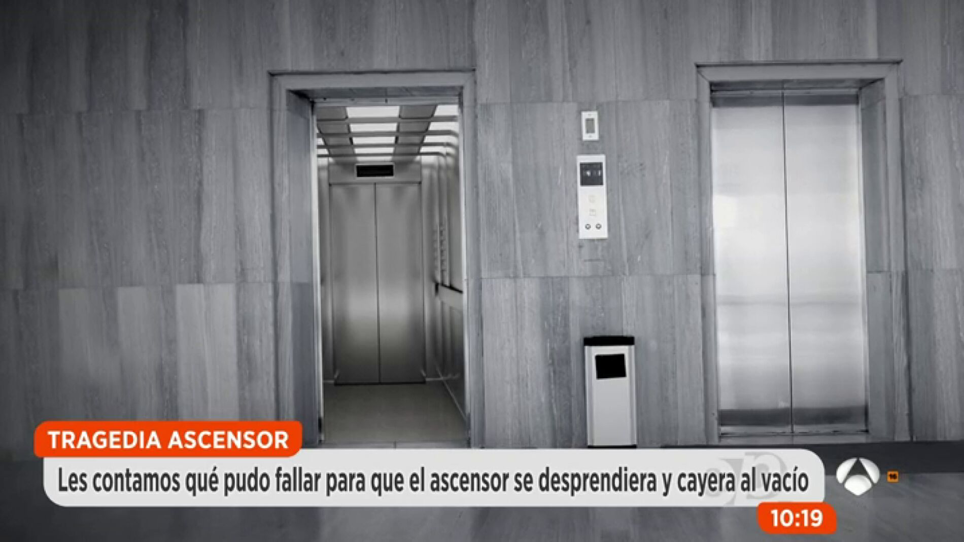 Frame 28.47 de: silicona_ascensor