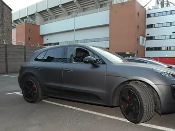Apedrean el coche de Coutinho en las inmediaciones de Anfield Apedrean el coche de Coutinho en las inmediaciones de Anfield