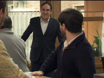 El inspector Caldas continuará investigando a todos El inspector Caldas continuará investigando a todos