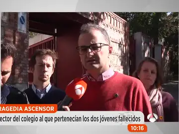 Director del colegio Director del colegio