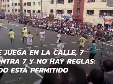 Frame 39.609915 de: ¿Imaginas un torneo callejero sin (casi) reglas? La 'Champions' más extrema existe y se juega en Perú
