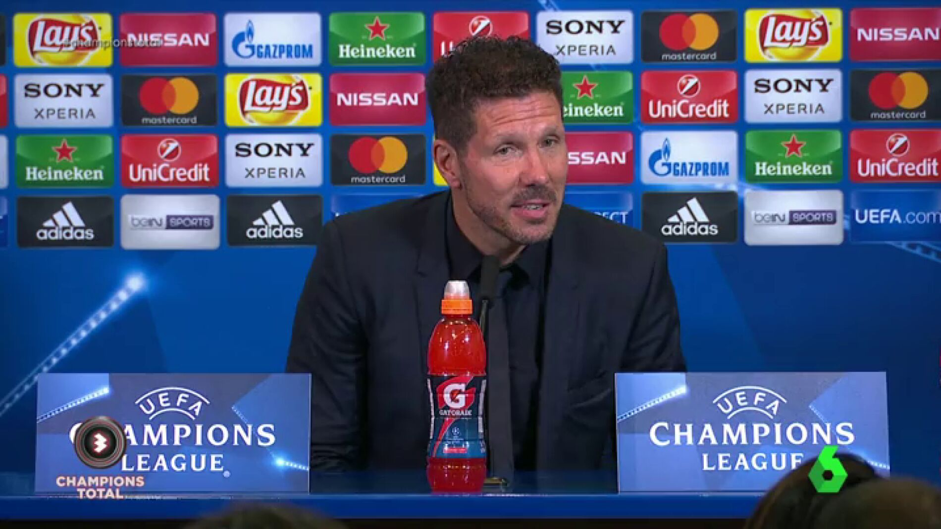 Frame 0.0 de: Simeone: "Los primeros 30 minutos del partido quedar&aacute;n en el recuerdo para siempre"